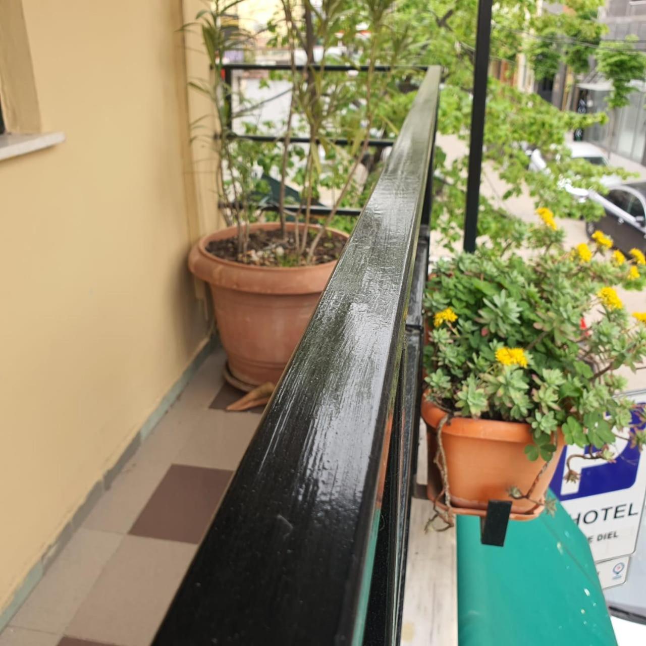 Quick Stop Hotel Tirana Exterior foto