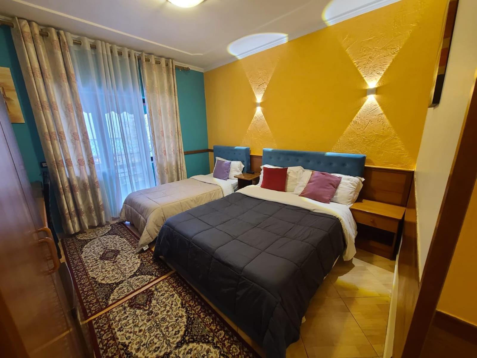 Quick Stop Hotel Tirana Exterior foto